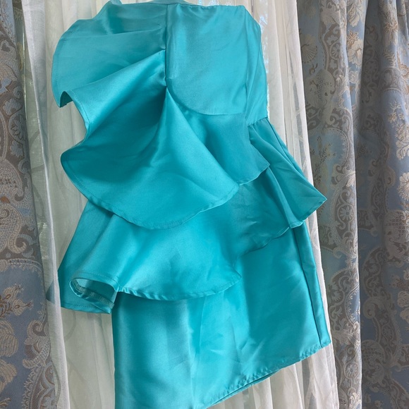 ASOS Exaggerated Ruffle Cocktail Dress - Picture 4 of 7